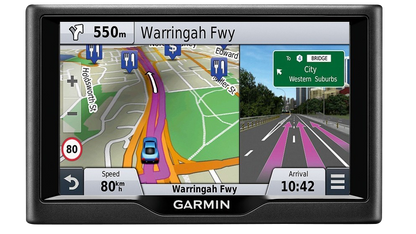 Garmin Nuvi 67LMT, navigateur GPS automobile pour véhicules (remis à neuf certifié)